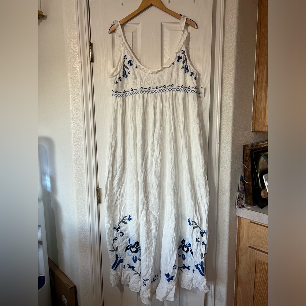 NWT Free People Magda Maxi Dress in Ivory Medium - Picture 4 of 9